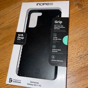 Incipio Samsung Galaxy S21+ Case Black